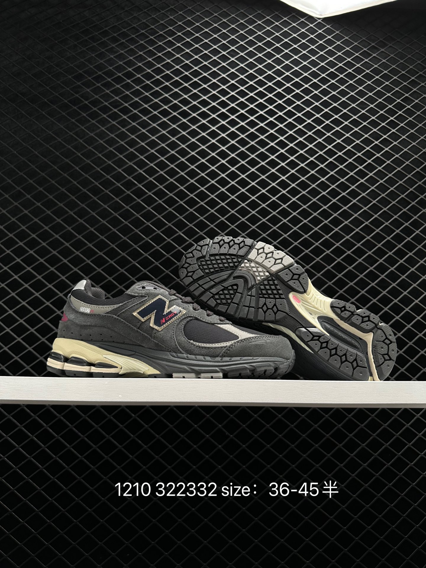 New Balance  ML2002RBA